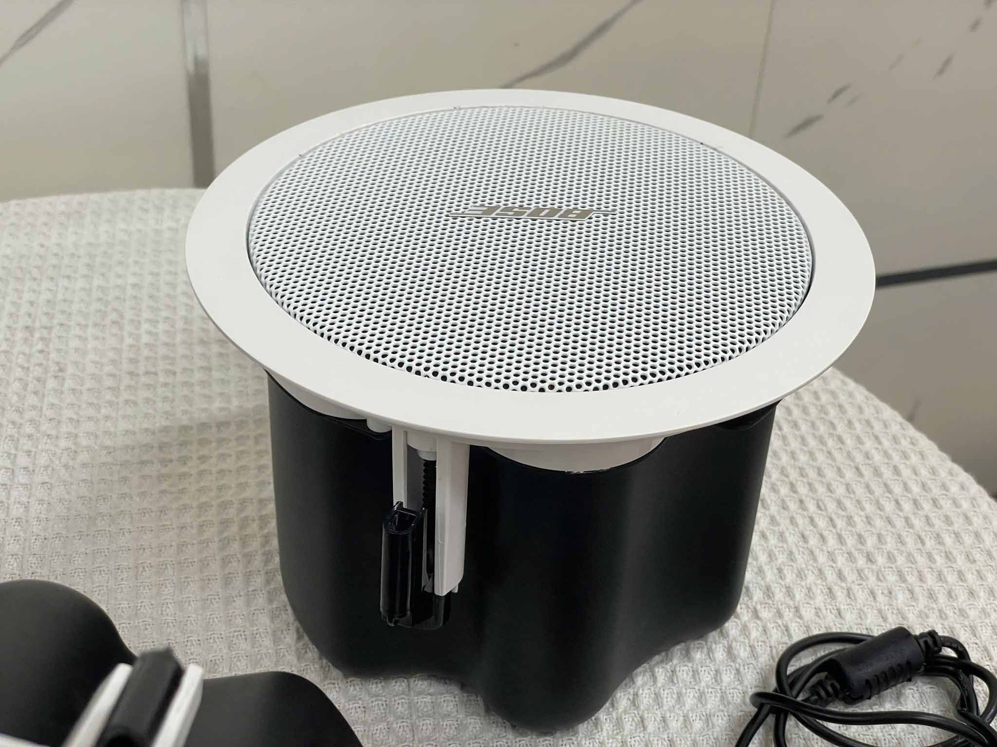 Loa âm trần Bose Bose Freespace FS2C chính hãng